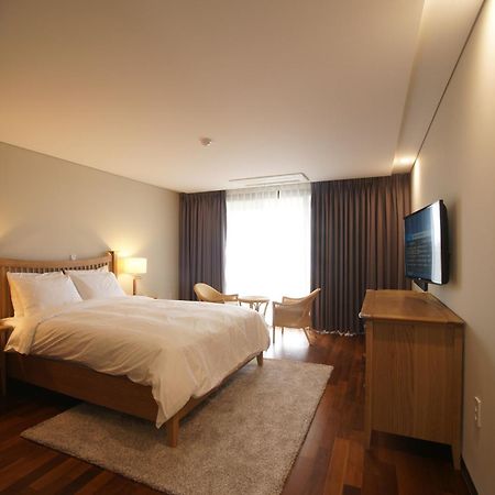 Illeinn Hotel Seogwipo Exteriör bild