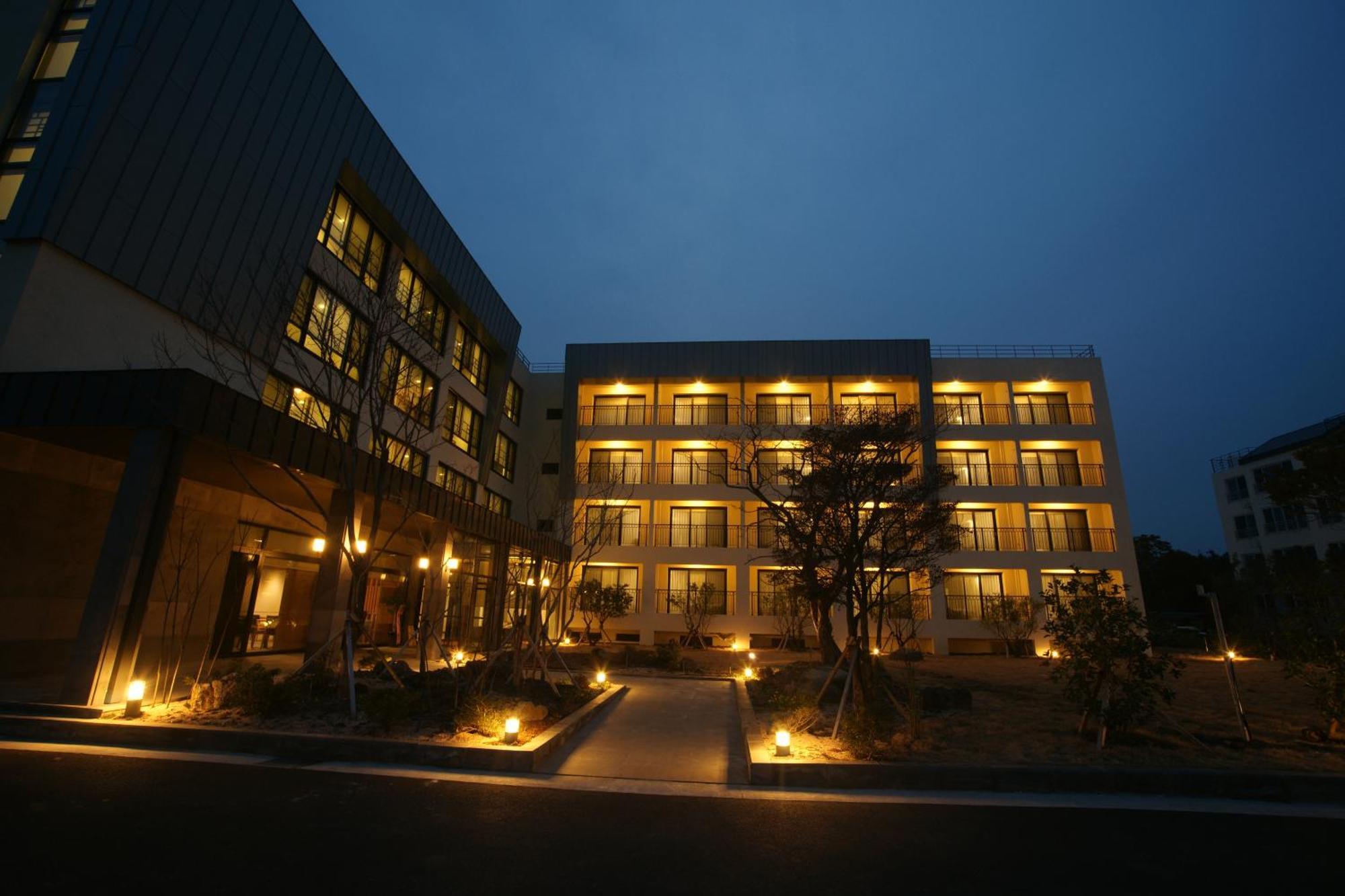 Illeinn Hotel Seogwipo Exteriör bild