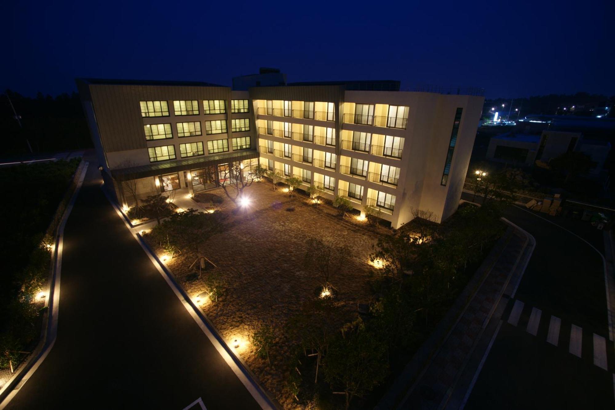 Illeinn Hotel Seogwipo Exteriör bild