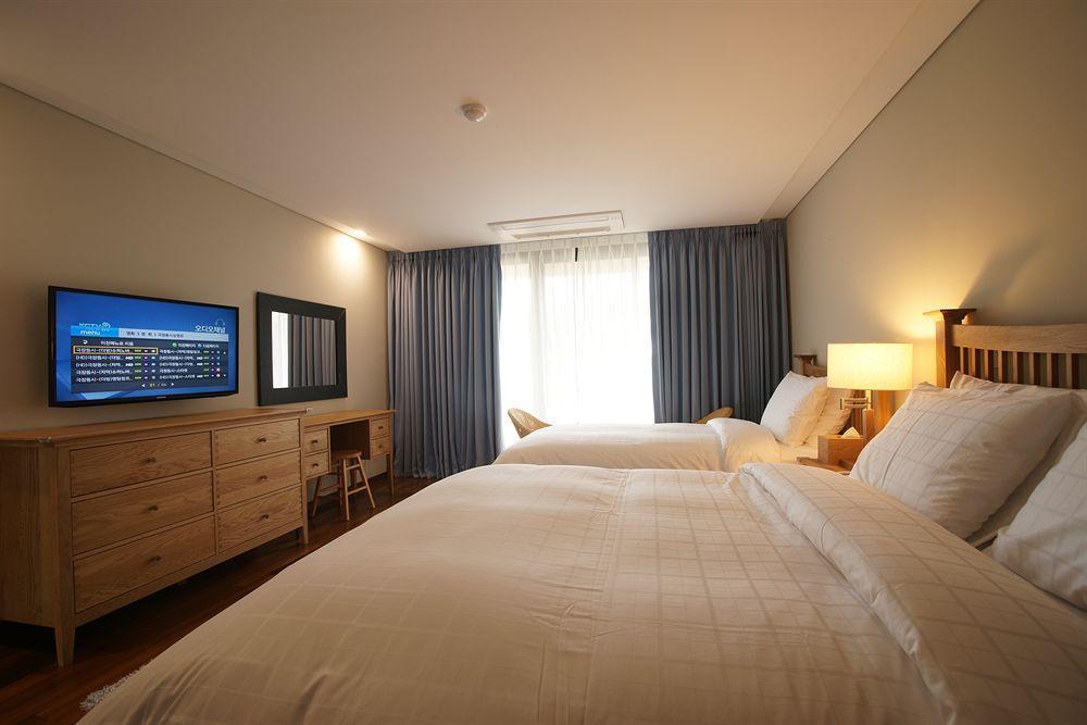 Illeinn Hotel Seogwipo Exteriör bild
